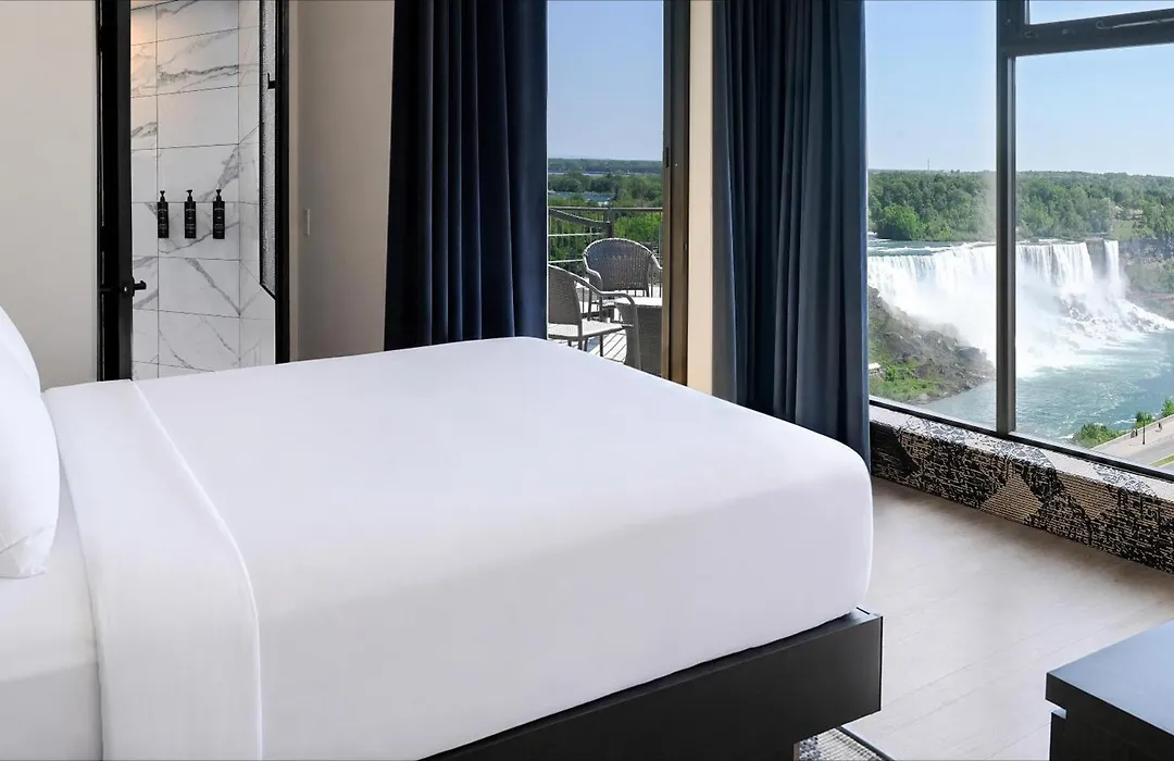 The Brock Niagara Falls Fallsview, Tapestry By Hilton-1