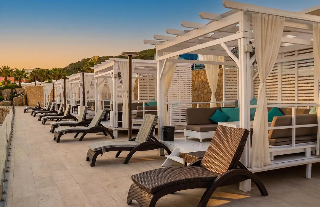 Acapulco Resort Hotel-1
