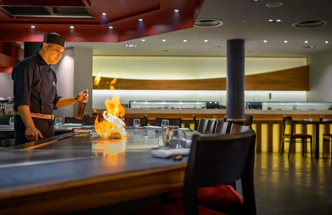 Moevenpick Hotel Geneva-1