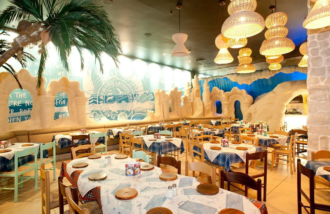 Carnival Club Hotel-1