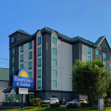 Days Inn By Wyndham Niagara Falls Centre St By The Falls-3