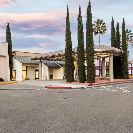 Apache Gold Resort Hotel & Casino-3