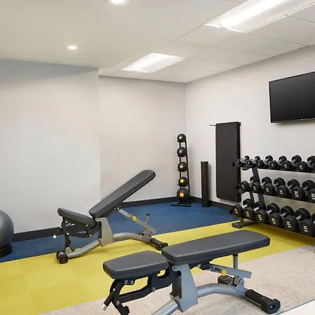 Towneplace Suites By Marriott Tampa Casino Area-2