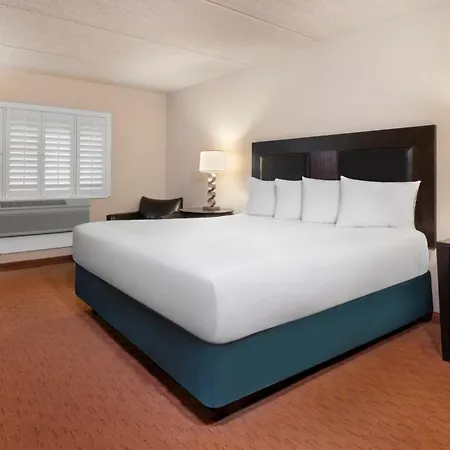 Tropicana Laughlin Hotel & Casino - A Caesars Rewards Destination-2
