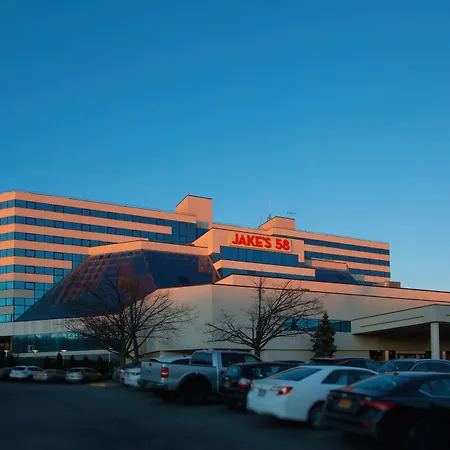 Jake'S 58 Casino Hotel - Adults Only-3