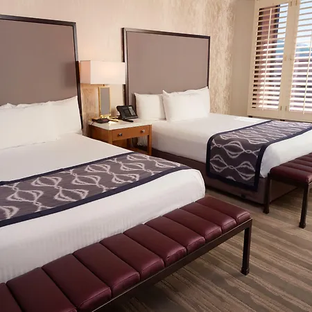 California Hotel And Casino-2