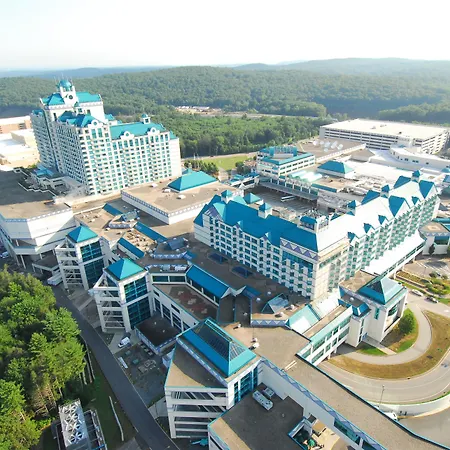 Great Cedar Hotel At Foxwoods-3