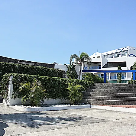 Thunderbird Resorts - Poro Point-2