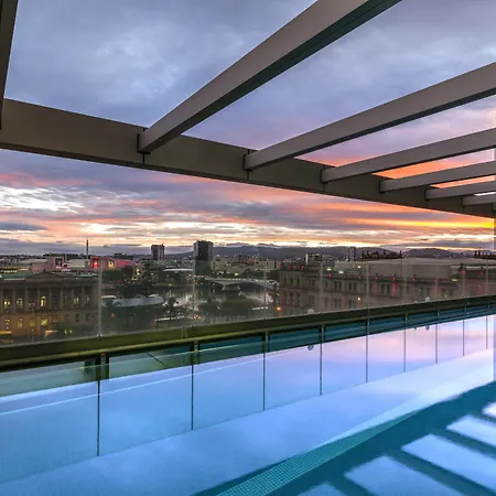 Oaks Brisbane Casino Tower Suites-2