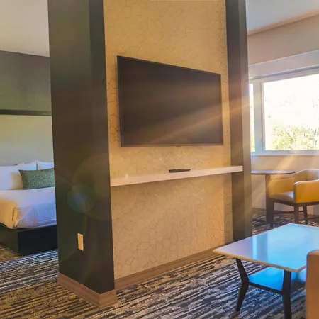 The Hotel At Black Oak Casino Resort-2