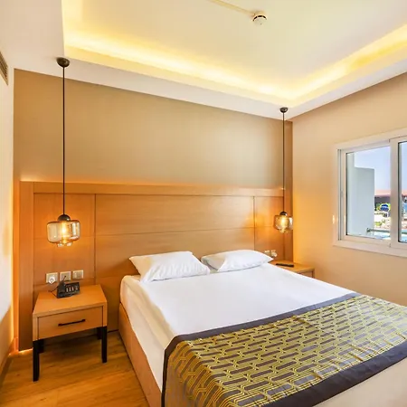Salamis Bay Conti Hotel Resort&SPA&Casino-2