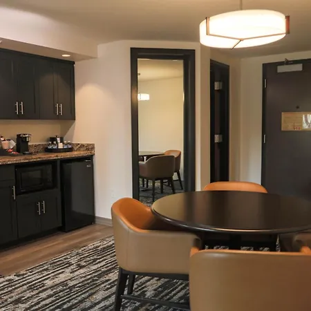 The Hotel At Black Oak Casino Resort-3