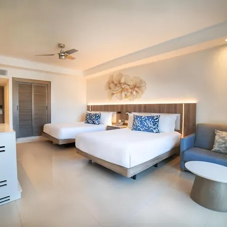 Royalton Punta Cana, An Autograph Collection All-Inclusive Resort & Casino-3