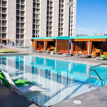 Plaza Hotel & Casino-3
