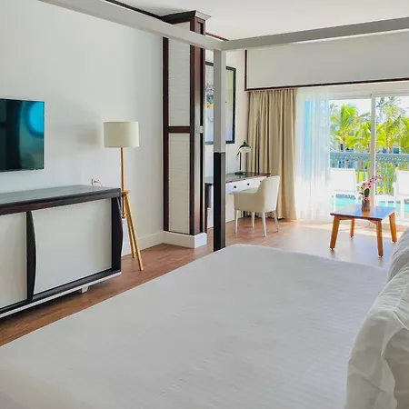 Ocean Blue & Sand Beach Resort-3