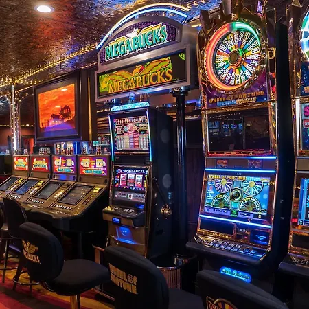 Skyline Hotel And Casino-3