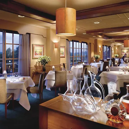 Country Club Tasmania-2
