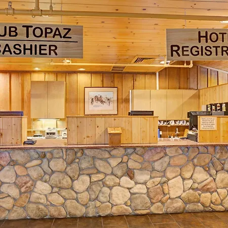 Topaz Lodge-2