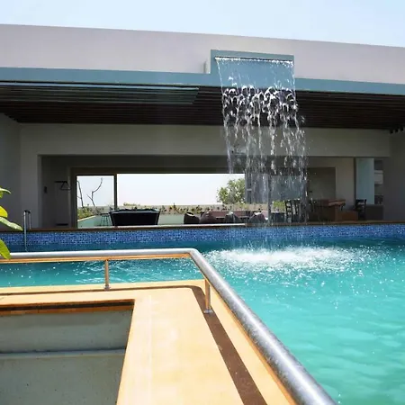 Casino Villa 6Bhk Infinity Pool With Waterfall-2