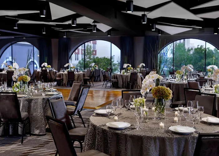 Renaissance Reno Downtown Hotel & Spa