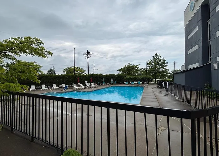 Clarion Pointe Near Erie Casino Hotel Kearsarge