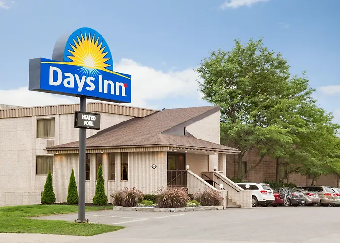 Days Inn By Wyndham Fallsview Niagara Falls