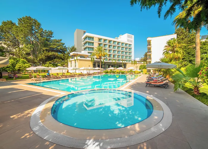 Hotel Pia Bella Girne
