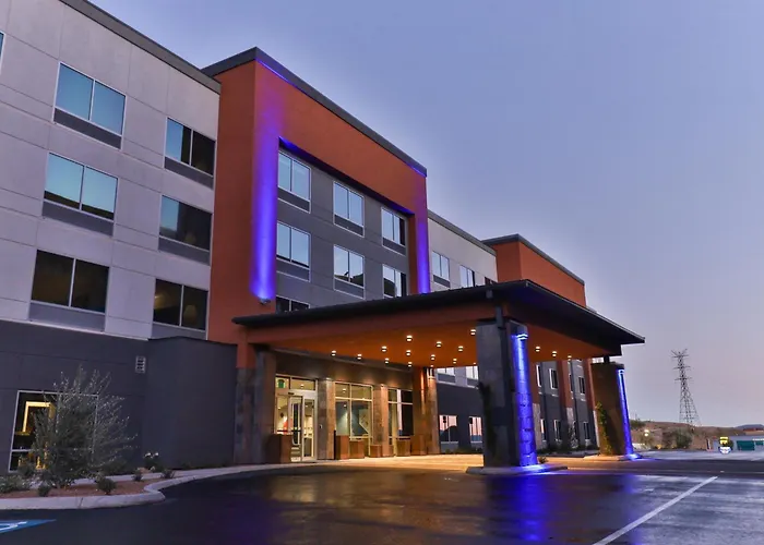 Holiday Inn Express & Suites - Henderson South - Boulder City By Ihg
