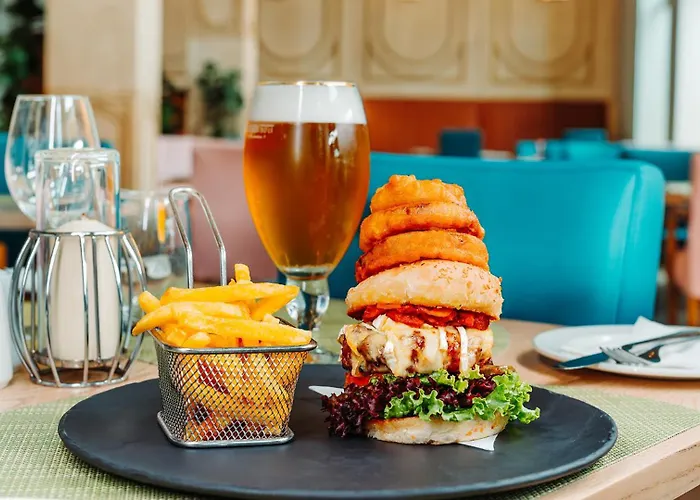 Piazza Hotel Montecasino Fourways