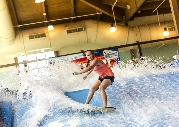 Soaring Eagle Waterpark And Hotel Mount Pleasant