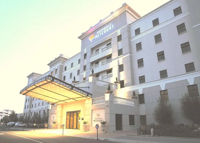 Metcourt At Emperors Palace Kempton Park